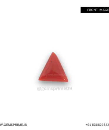 natural Traingle coral : 4.41 carat